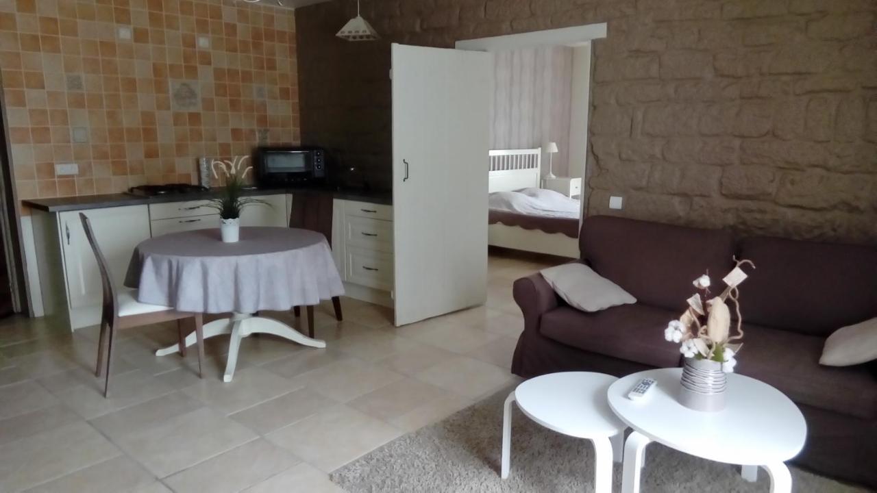 Le Domaine Des Papillons Ξενοδοχείο Beaujeu-Saint-Vallier-et-Pierrejux Εξωτερικό φωτογραφία