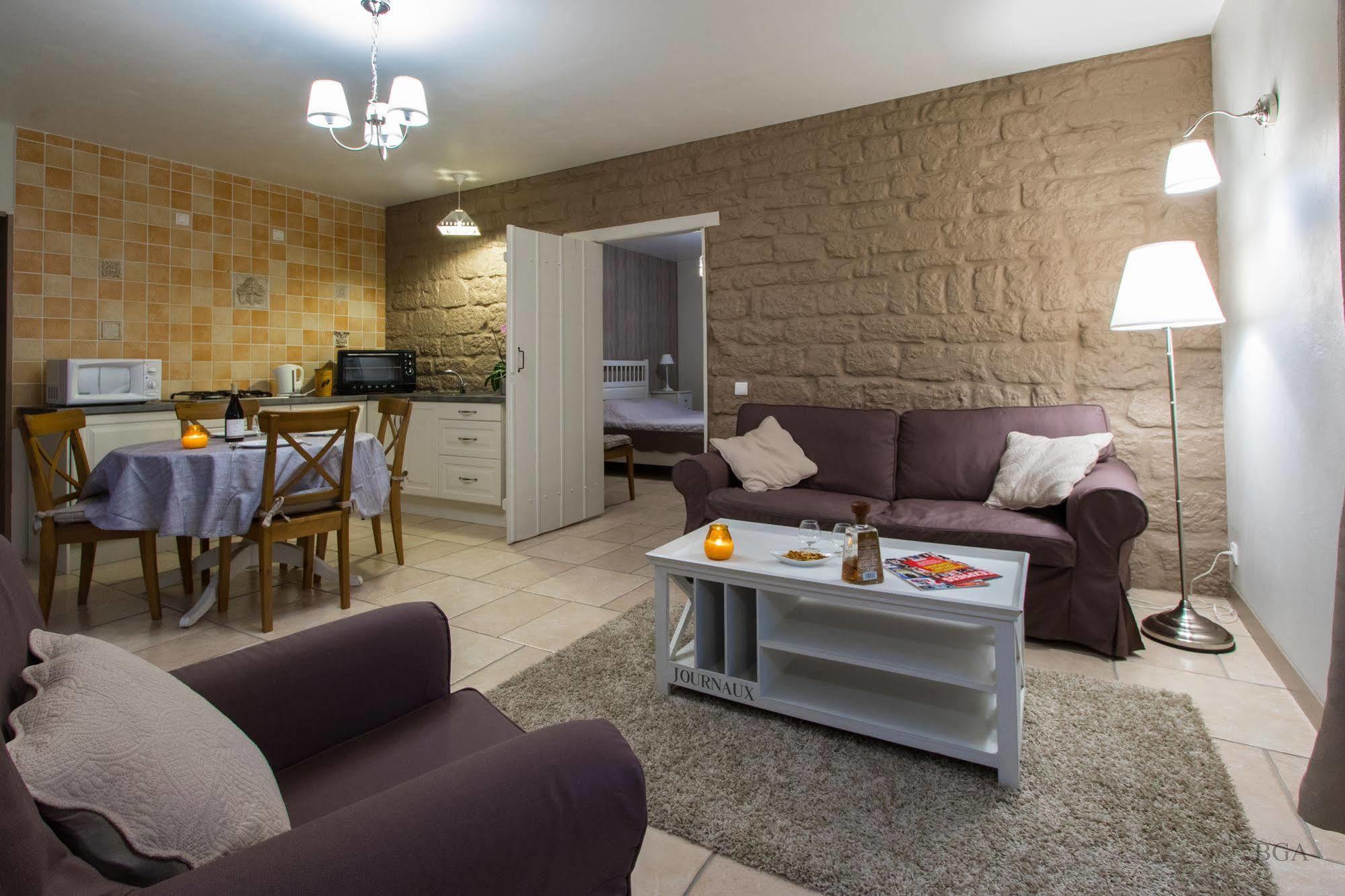 Le Domaine Des Papillons Ξενοδοχείο Beaujeu-Saint-Vallier-et-Pierrejux Εξωτερικό φωτογραφία
